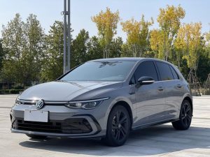 2021 Golf 280TSI DSG R-Line, Апрель 2021 г., пробег 40000 км. (Б/у) Передний