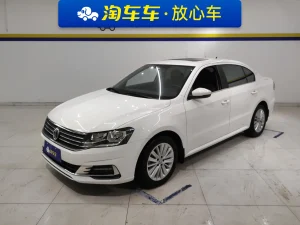 2019 Lavida 1.5L Manual Comfort Edition (National VI), Декабрь 2020 г., пробег 62300 км. (Б/у) Передний