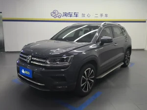 2020 Tiguan 280TSI 2WD Luxury Edition National VI, Апрель 2022 г., пробег 27100 км. (Б/у) Передний