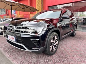 2022 Touron 380TSI 4WD Luxury Edition, Май 2022 г., пробег 40000 км. (Б/у) Полный