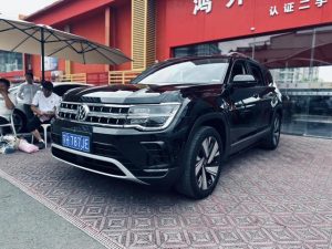 2022 Touron 380TSI 4WD Luxury Edition, Октябрь 2022 г., пробег 50000 км. (Б/у) Полный