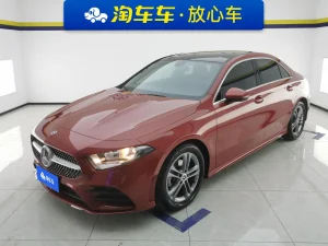 2021 Mercedes-Benz A-Class A 180 L Sport Sedan, Март 2021 г., пробег 29100 км. (Б/у) Передний