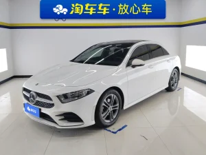 2022 Mercedes-Benz A-Class A 180 L Sport Sedan, Июнь 2021 г., пробег 36800 км. (Б/у) Передний