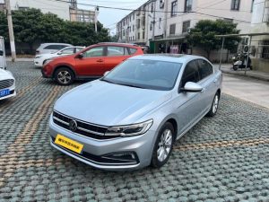 2021 Volkswagen Bora 1.5L Automatic Comfort Smart Connect Edition, Май 2021 г., пробег 65000 км. (Б/у) Передний