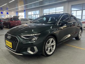 2021 Audi A3 A3L Limousine 35 TFSI Fashionable Elegant Model, Май 2022 г., пробег 35000 км. (Б/у) Передний