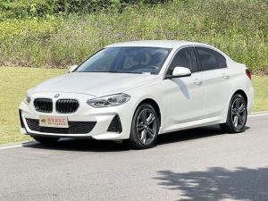 2021 BMW 1 Series 120i M Sport, Апрель 2021 г., пробег 35200 км. (Б/у) Передний