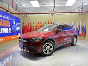 2020 Mercedes-Benz GLA 180, Август 2021 г., пробег 51000 км. (Б/у) Передний