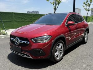 2020 Mercedes-Benz GLA 180, Февраль 2021 г., пробег 93000 км. (Б/у) Передний