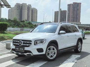 Mercedes-Benz GLB 2020 GLB 180 Dynamic, Ноябрь 2020 г., пробег 33000 км. (Б/у) Передний
