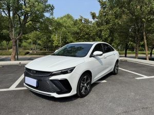 Geely Emgrand L 2022 1.4T CVT Flagship Edition, Май 2022 г., пробег 40000 км. (Б/у) Передний