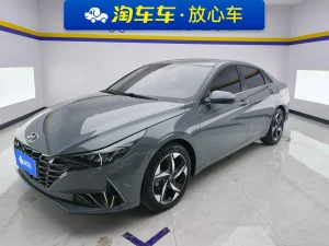 2021 Hyundai Elantra 1.5L CVT LUX Premium Edition, Декабрь 2021 г., пробег 51200 км. (Б/у) Передний