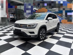 2021 Volkswagen Tharu 280TSI 2WD Luxury Edition PLUS, Январь 2022 г., пробег 53000 км. (Б/у) Передний