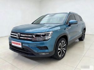 2022 Volkswagen Tharu 280TSI 2WD Luxury Edition,  Октябрь 2021 г., пробег 27000 км. (Б/у) Передний