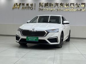 Octavia 2021 PRO TSI280 DSG Premium Edition, Апрель 2021 г., пробег 16000 км. (Б/у) Передний