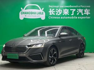 Octavia 2021 PRO TSI280 DSG Premium Edition, Июль 2021 г., пробег 43000 км. (Б/у) Передний
