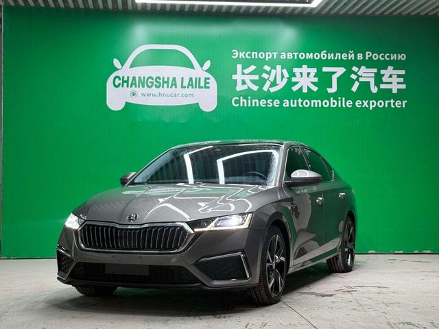 Octavia 2022 PRO TSI280 DSG Luxury Edition, Март 2022 г., пробег 41000 км. (Б/у) Передний