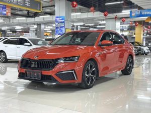 Octavia 2022 PRO TSI280 DSG Luxury Edition, Январь 2022 г., пробег 38000 км. (Б/у) Передний