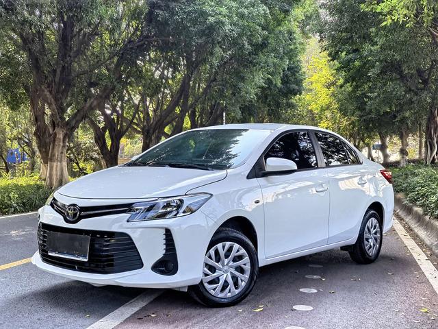 Vios 2021 1.5L CVT Adventure Edition, Август 2022 г., пробег 39000 км. (Б/у) Передний