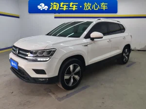 2022 Volkswagen Tharu 280TSI 2WD Comfort Edition, Сентябрь 2022 г., пробег 48900 км. (Б/у) Передний