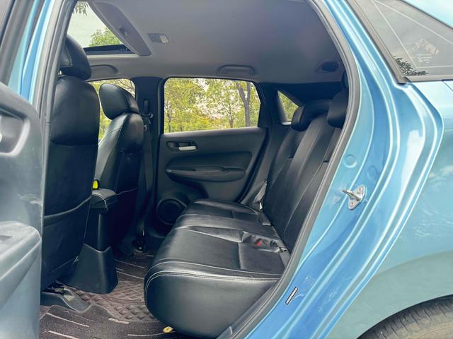 2021 Honda Fit 1.5L CVT Sport Edition, Октябрь 2021 г., пробег 53800 км. (Б/у) Передний — изображение 3