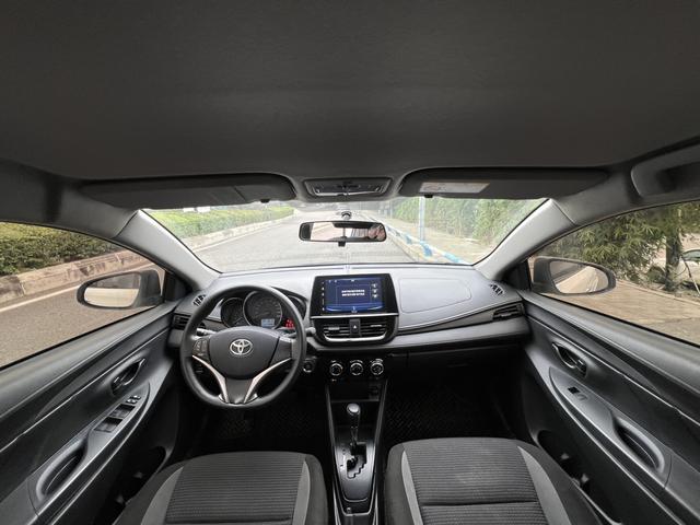 Vios 2022 1.5L CVT 20th Anniversary Edition, Январь 2023 г., пробег 63000 км. (Б/у) Передний — изображение 3