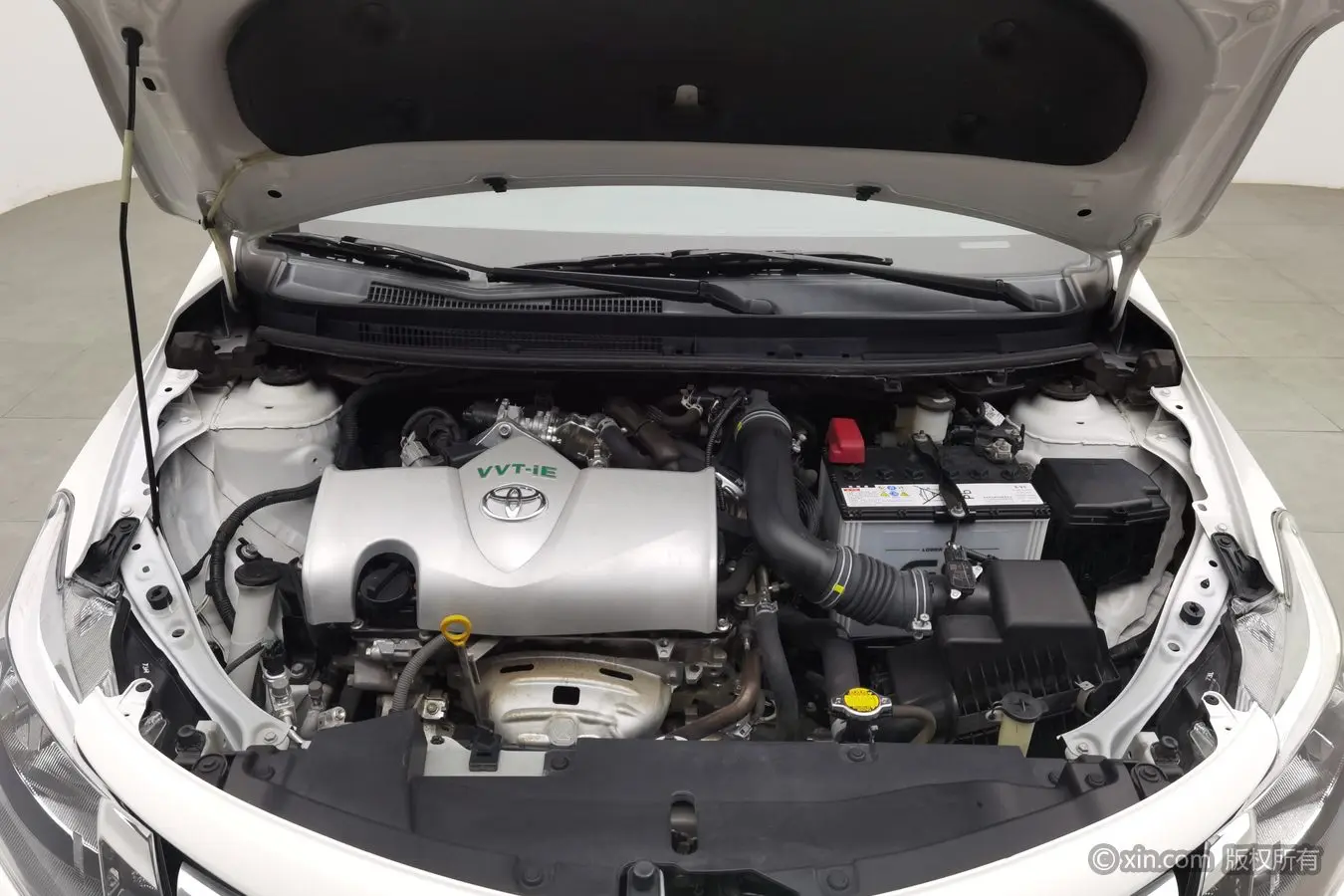 Vios 2021 1.5L CVT Adventure Edition, Апрель 2021 г., пробег 55100 км. (Б/у) Передний — изображение 3