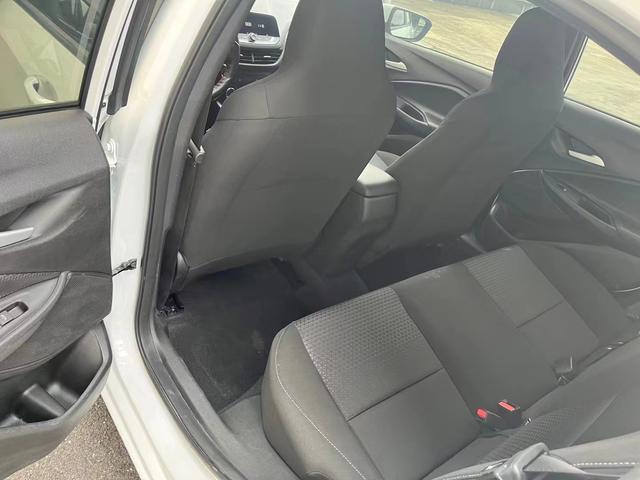 Chevrolet Cruze 2021 325T Automatic Comfort Edition, Июль 2021 г., пробег 60000 км. (Б/у) Передний — изображение 4