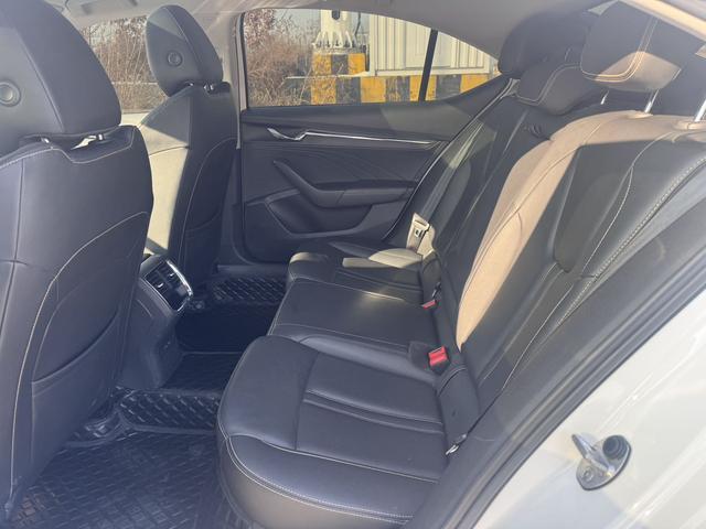 Octavia 2021 PRO TSI280 DSG Premium Edition, Декабрь 2021 г., пробег 28000 км. (Б/у) Передний — изображение 4