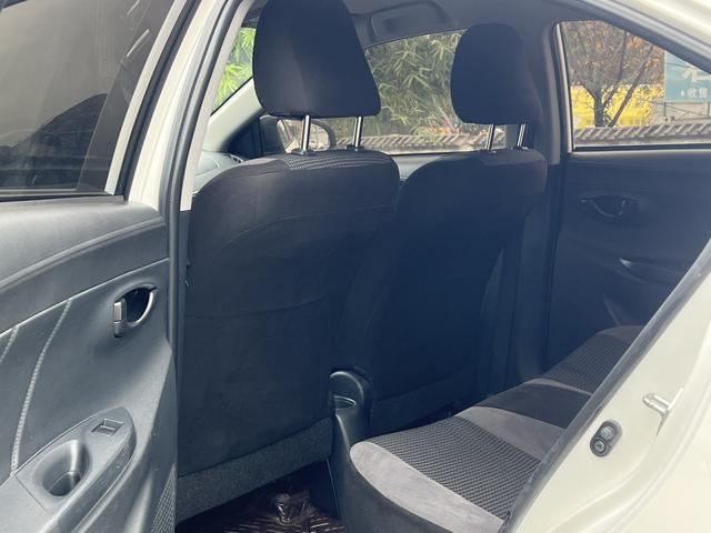 Vios 2022 1.5L CVT 20th Anniversary Edition, Январь 2023 г., пробег 63000 км. (Б/у) Передний — изображение 4