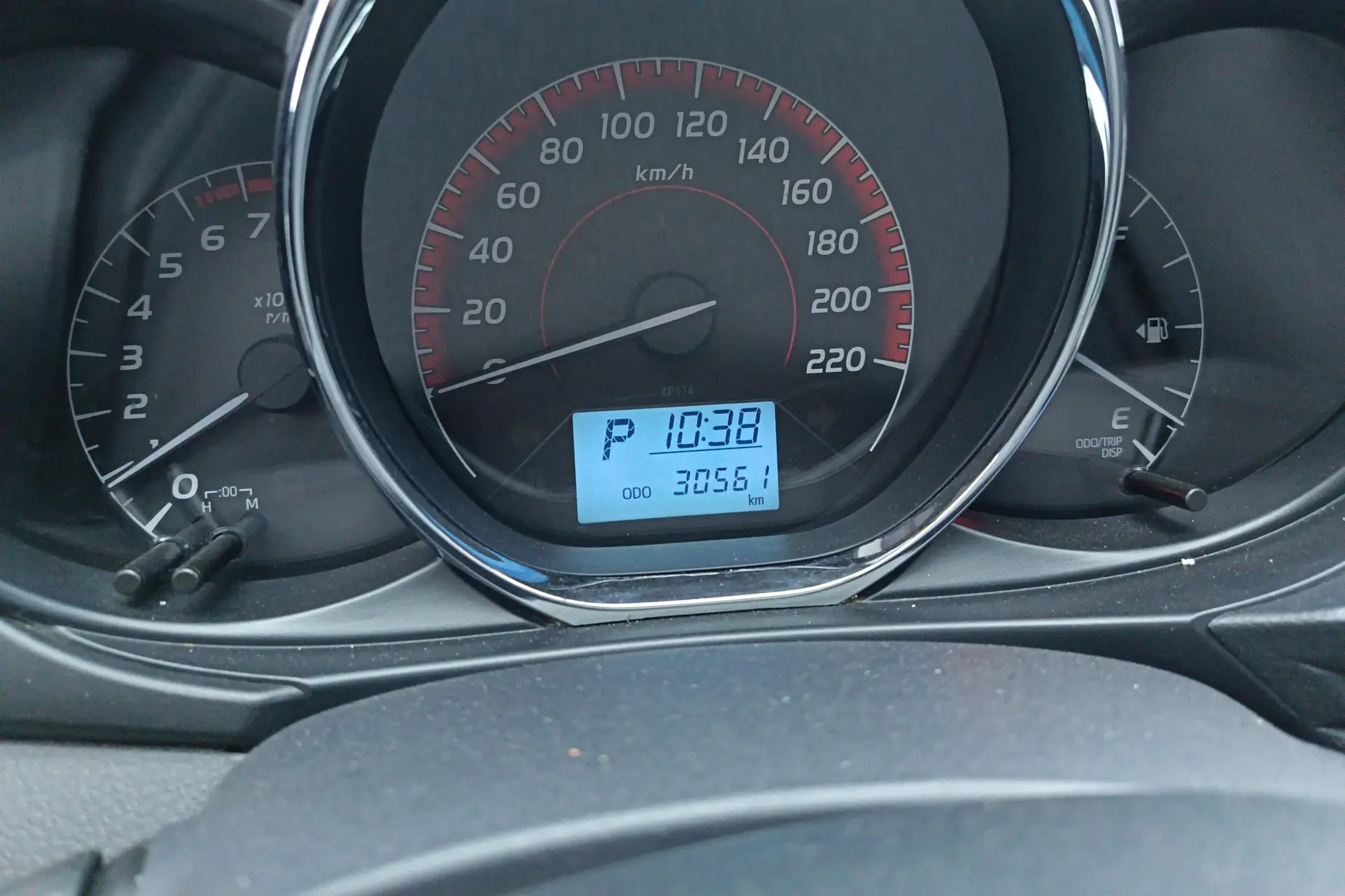 Vios 2021 1.5L CVT Adventure Edition, Сентябрь 2021 г., пробег 30600 км. (Б/у) Передний — изображение 5