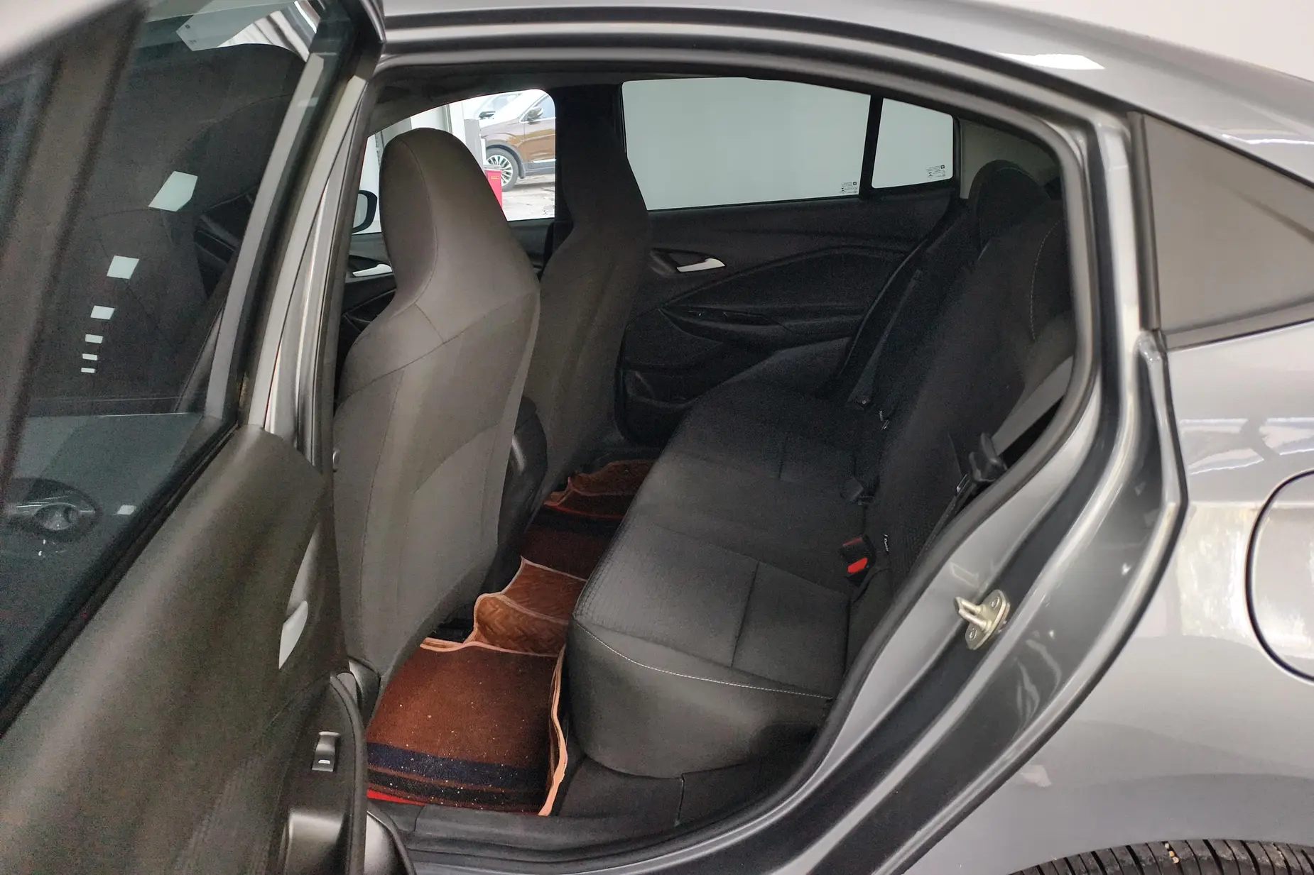 Chevrolet Cruze 2021 325T Automatic Comfort Edition, Май 2022 г., пробег 40200 км. (Б/у) Передний — изображение 5