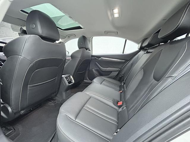 Octavia 2021 PRO TSI280 DSG Flagship Edition, Декабрь 2021 г., пробег 12000 км. (Б/у) Передний — изображение 5