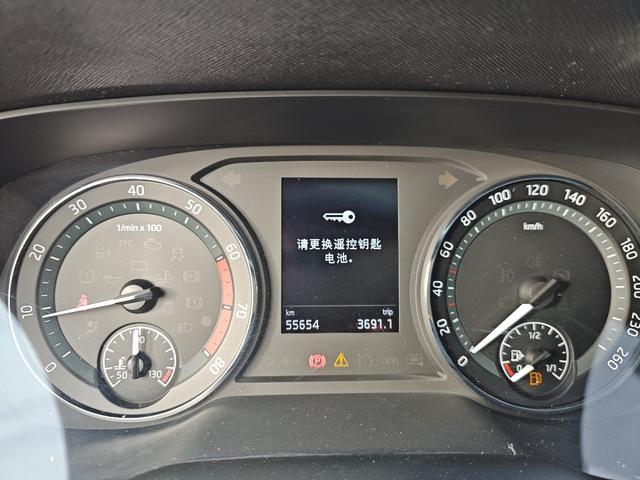 Octavia 2021 PRO TSI280 DSG Flagship Edition, Сентябрь 2021 г., пробег 55000 км. (Б/у) Передний — изображение 5