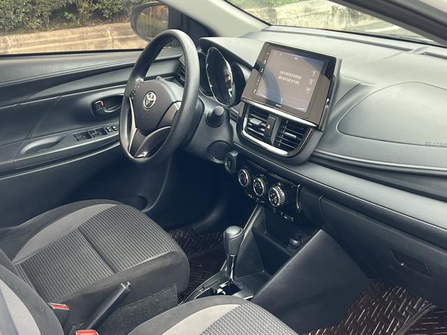 Vios 2022 1.5L CVT 20th Anniversary Edition, Январь 2023 г., пробег 63000 км. (Б/у) Передний — изображение 5