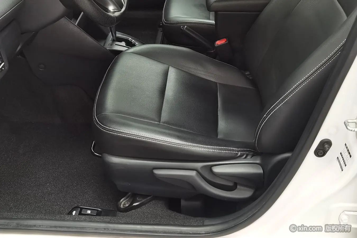 Vios 2021 1.5L CVT Adventure Edition, Апрель 2021 г., пробег 55100 км. (Б/у) Передний — изображение 5