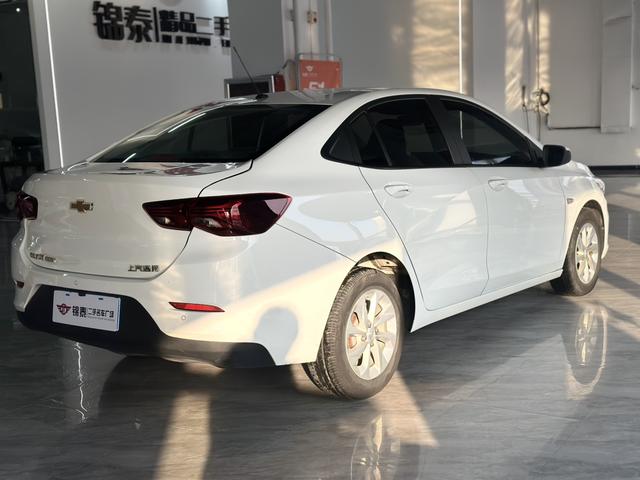 Chevrolet Cruze 2020 325T Automatic Comfort Edition, Сентябрь 2021 г., пробег 77000 км. (Б/у) Передний — изображение 5